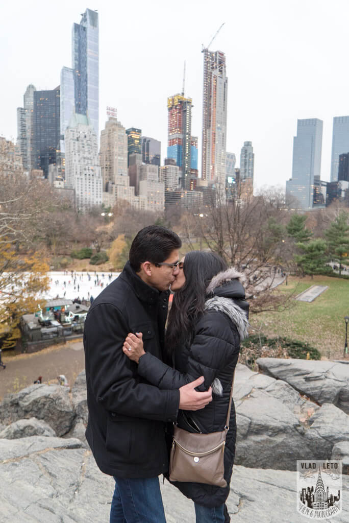 Engagement photo from Central Park . Photographer Vlad Leto