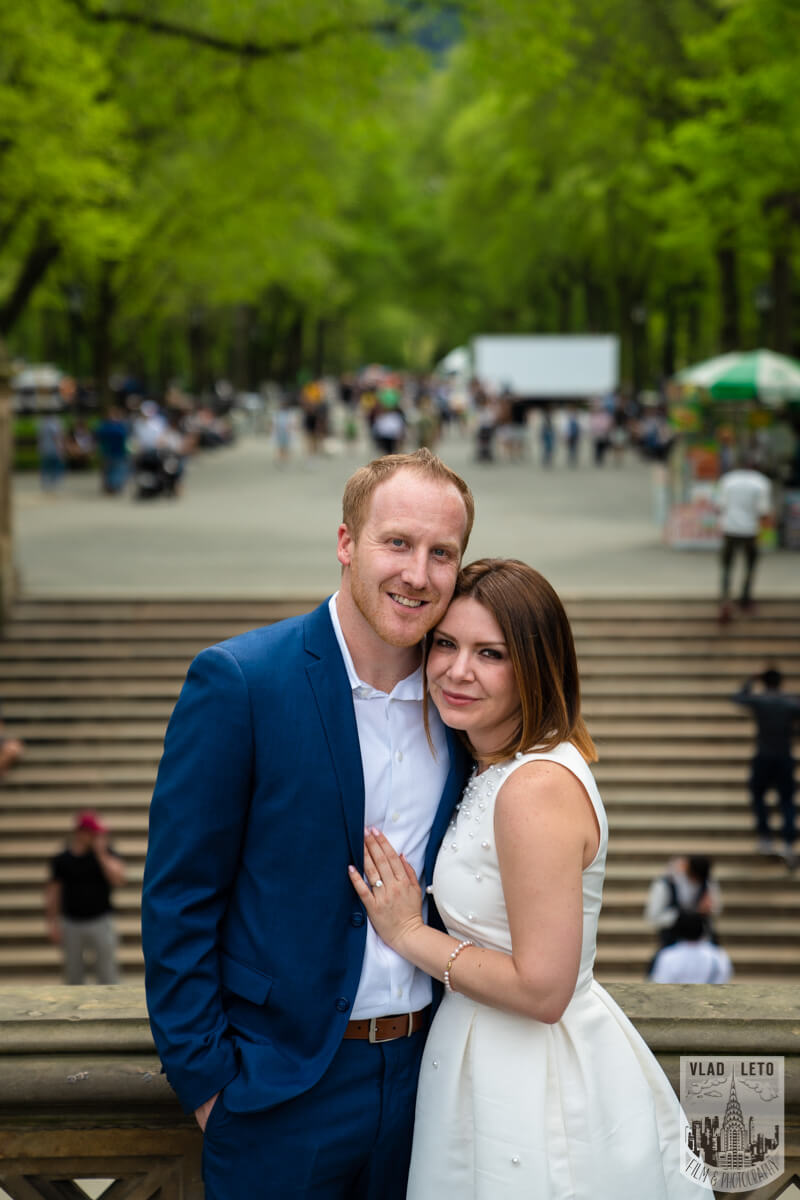 Engagement photographer in New York