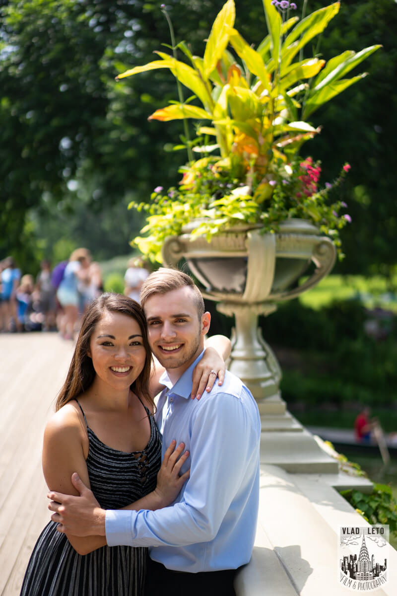 Engagement photographer in NYC