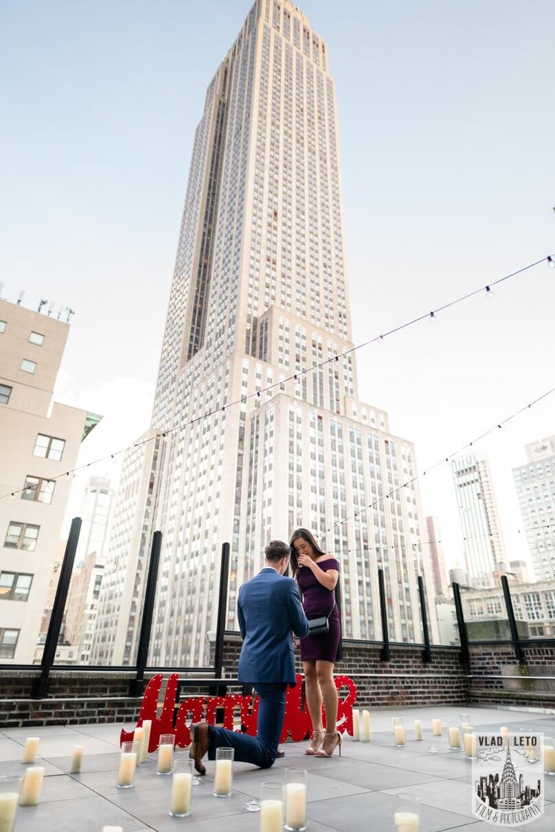 Rooftop proposal in New York
