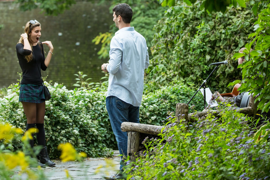 Proposal In Shakespeare Garden At Central Park Vladleto