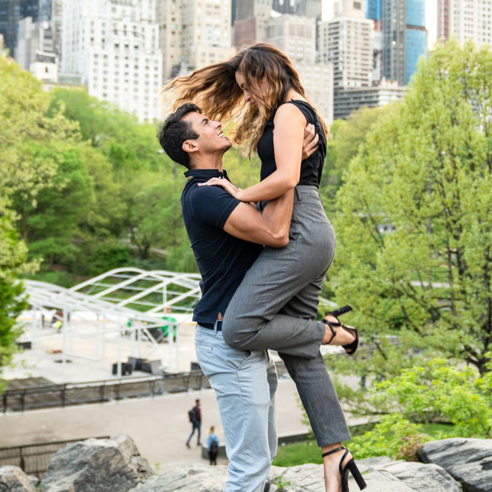 Engagement in NYC Engagement photographer in NYC