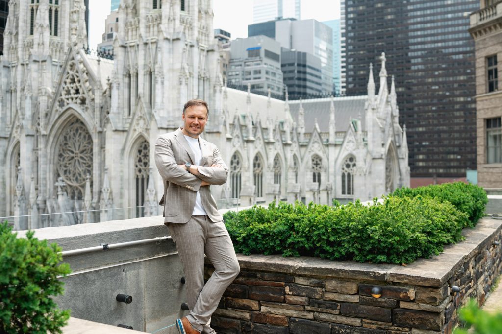 Proposal Photographer Vlad Leto on a Rooftop Garden in New York